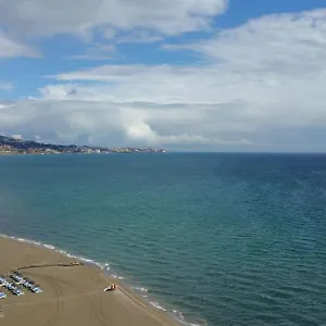 Seafront With Open-air Heated Pool , Fuengirola España
