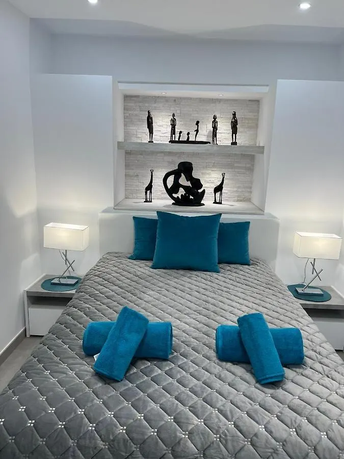 Luxury House Atlantico Private Heated Pool Apartment Costa Adeje  Costa Adeje (Tenerife)